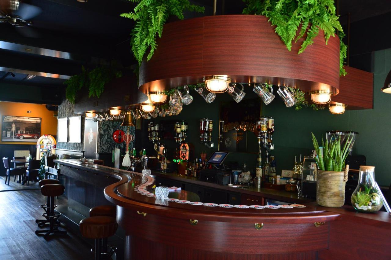 Hotel Pico Rozenburg Extérieur photo