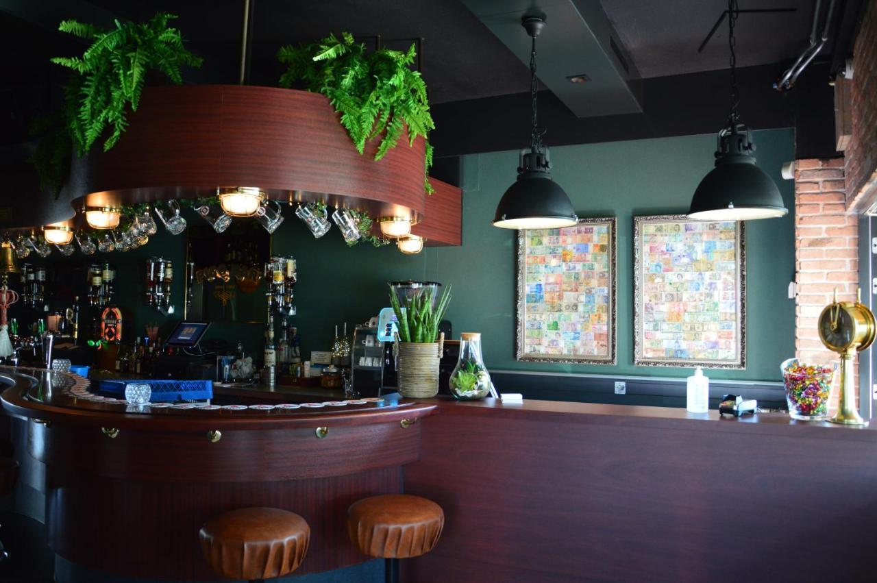 Hotel Pico Rozenburg Extérieur photo